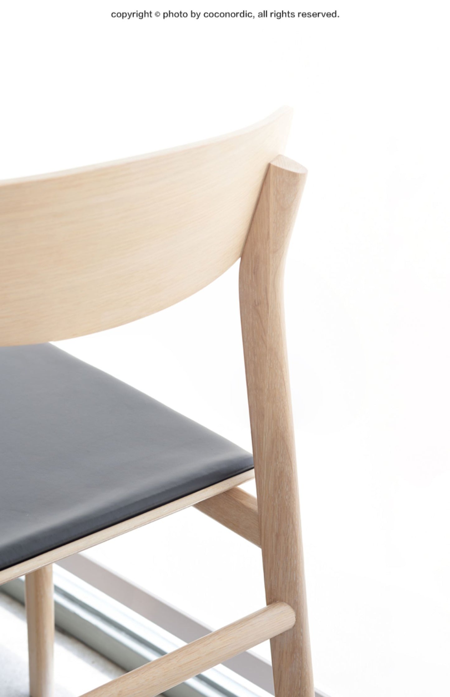 coconordic｜nor（椅子）
